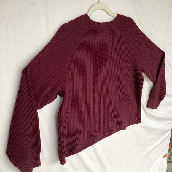 Old Navy waffle Henley women’s shirt - Picture 8 of 12